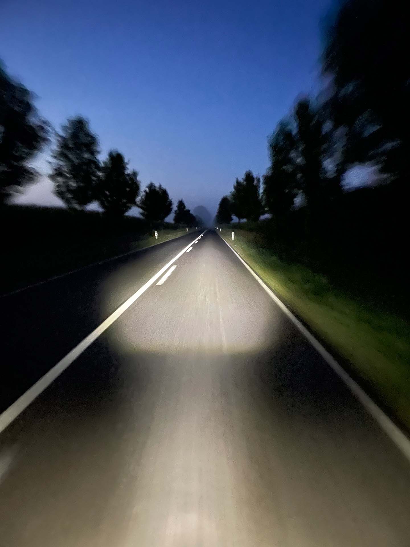 Die Morgendämmerung, im Hochsommer schon um kurz vor fünf