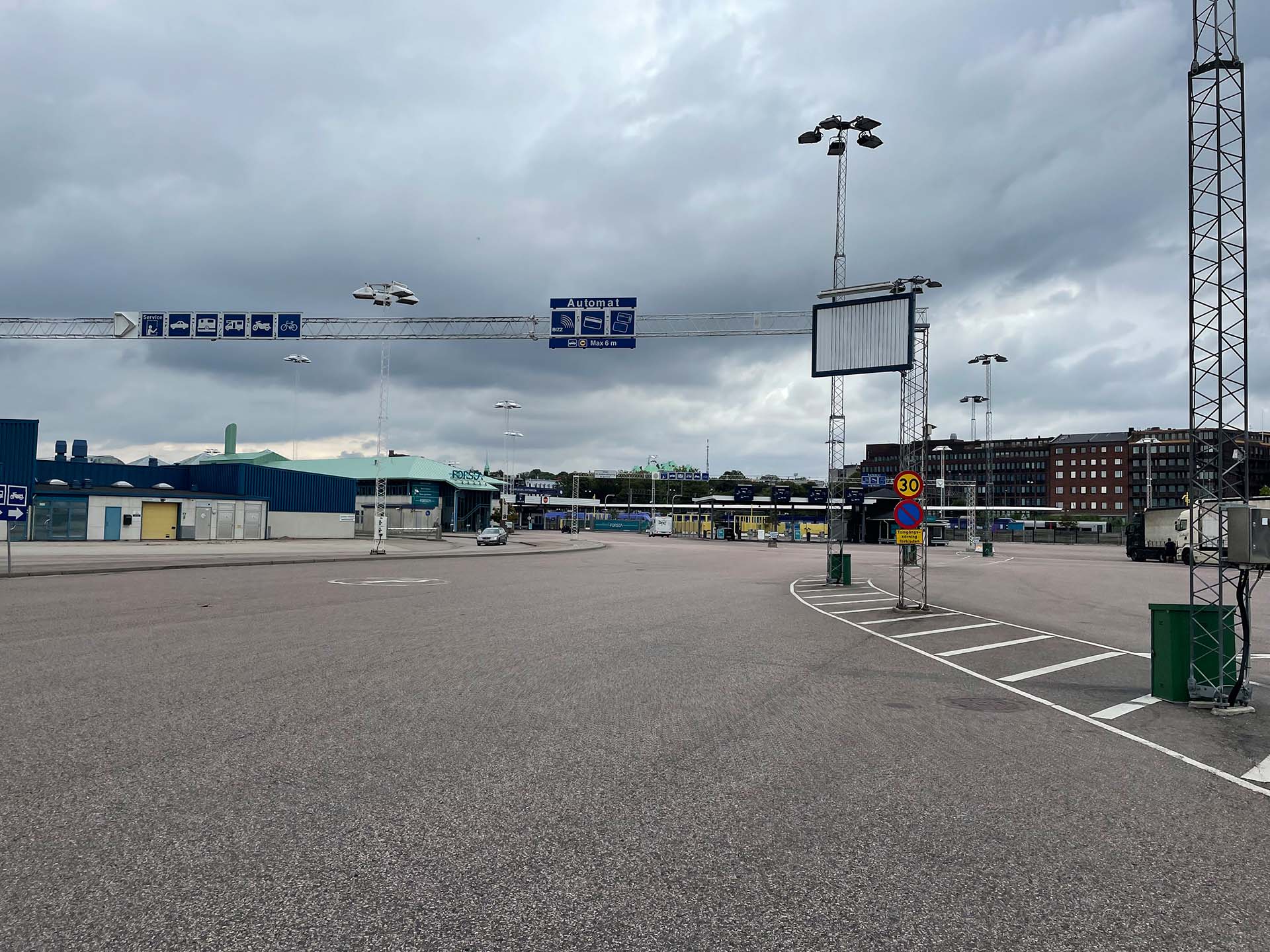 und raus aus Schweden!