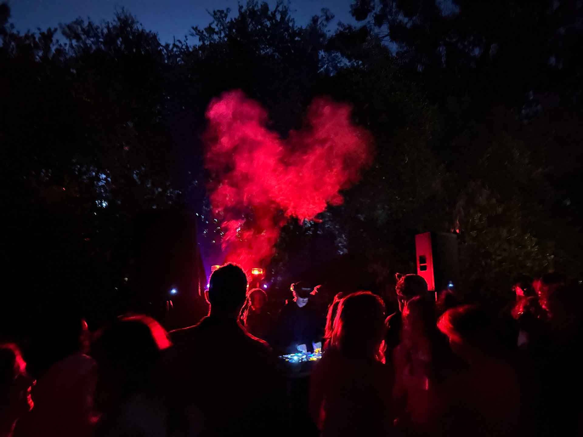 Eine Party in der Nacht